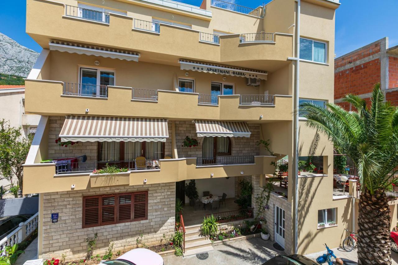 Apartments Barba Tučepi エクステリア 写真